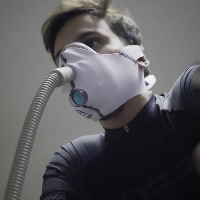 Hypoxický trénink s maskou